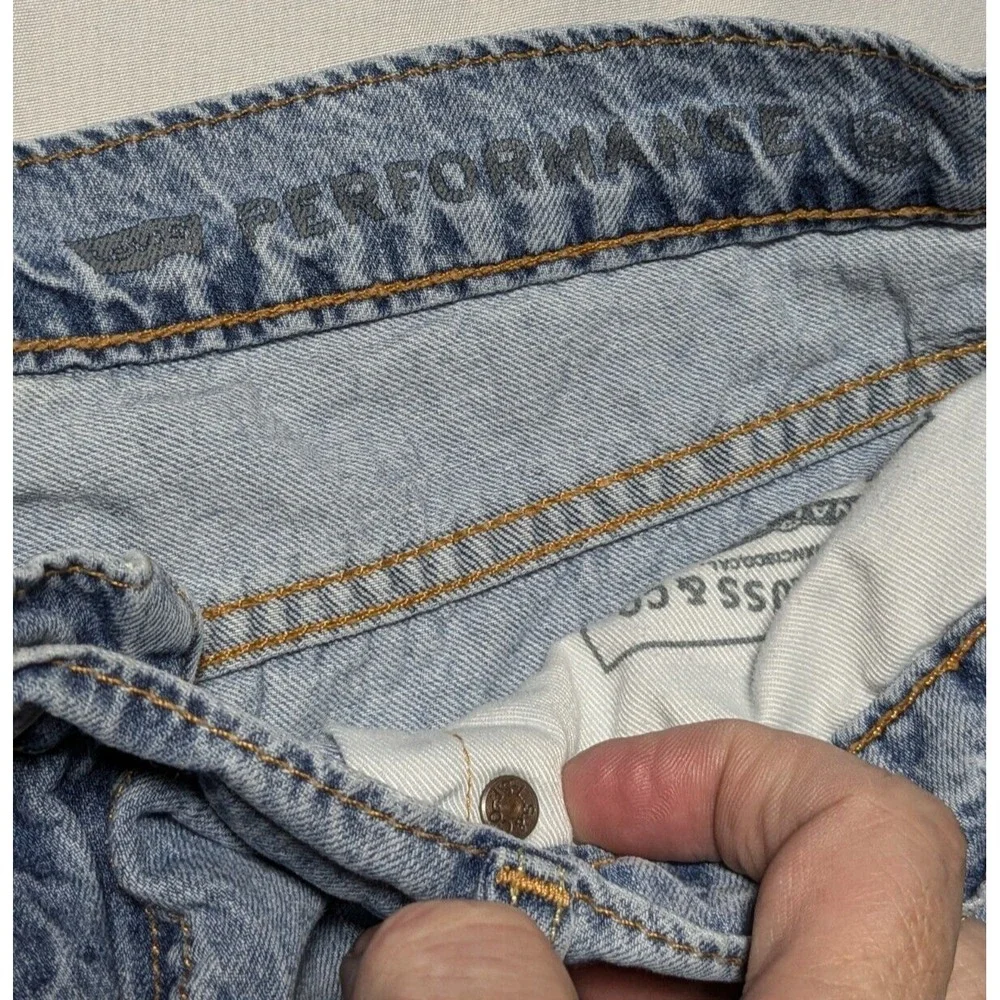 Levis levis 511